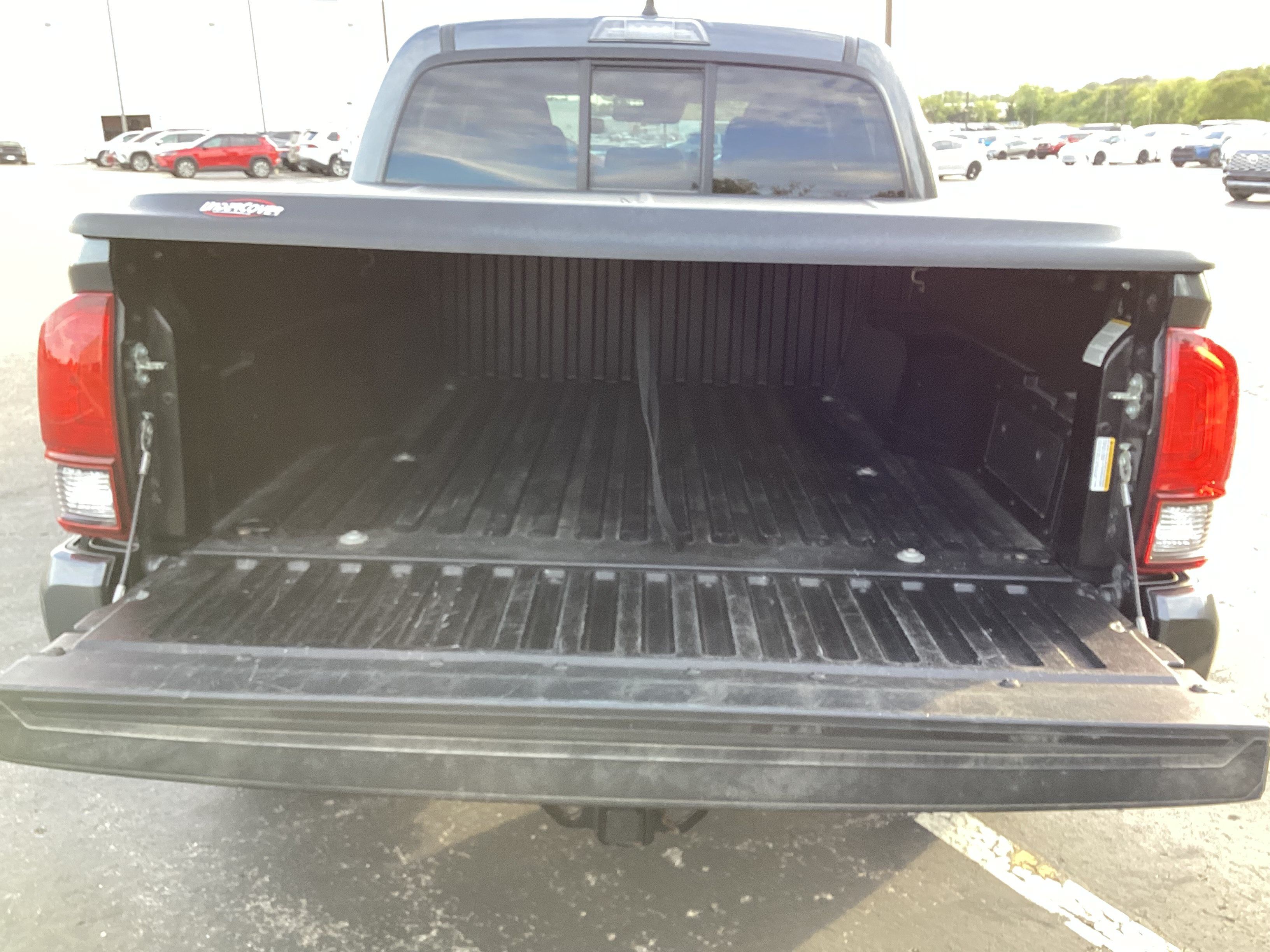Certified 2021 Toyota Tacoma SR AWD/4WD image 19