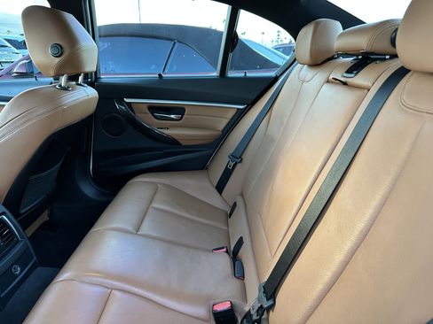 Used 2018 BMW 330e 330E IPERFORMANCE SEDAN 4D image 32