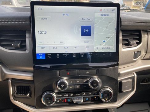 Certified 2023 Ford Expedition Max XLT image 15