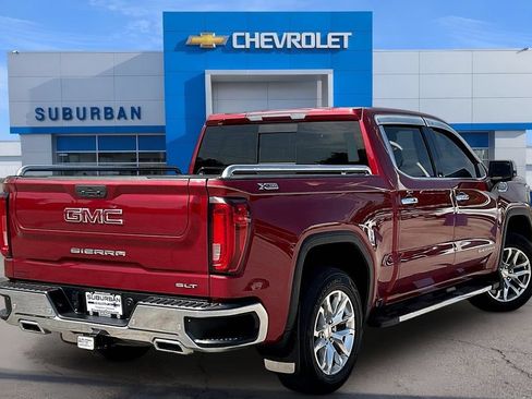 Used 2019 GMC Sierra 1500 SLT w/ SLT Premium Plus Package AWD/4WD image 4