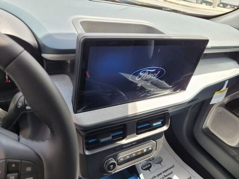 New 2025 Ford Maverick XLT w/ XLT Luxury Package image 15