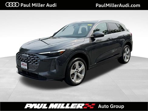 New 2026 Audi Q5 Premium Plus AWD/4WD image 1