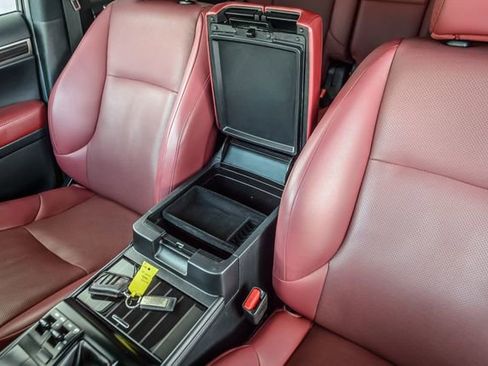 Used 2021 Lexus GX 460 Premium image 31