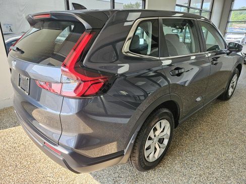 Used 2024 Honda CR-V LX image 2