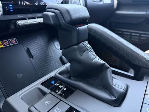 New 2026 Toyota 4Runner TRD Off-Road Premium AWD/4WD image 19