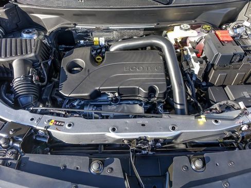 New 2026 Chevrolet Equinox LT w/ LPO, Floor Liner Package image 9