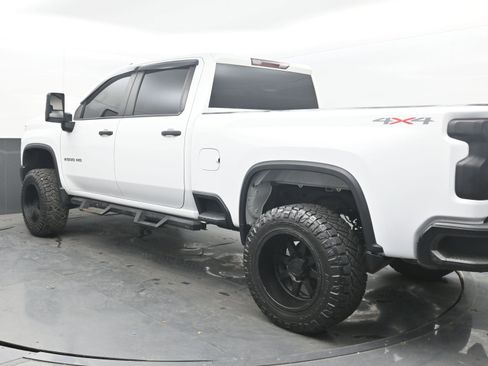 Used 2024 Chevrolet Silverado 2500 W/T w/ WT Convenience Package AWD/4WD image 6