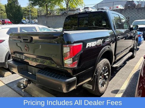 Used 2023 Nissan Titan PRO-4X w/ Pro-4x Convenience Package AWD/4WD image 5