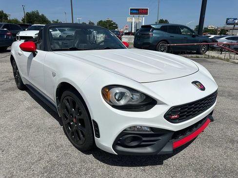 Used 2020 FIAT 124 Spider Abarth w/ Convenience Group RWD image 33
