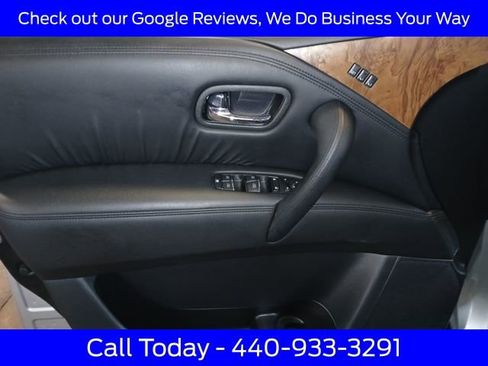 Used 2024 Nissan Armada SL w/ Captain's Chairs Package AWD/4WD image 18