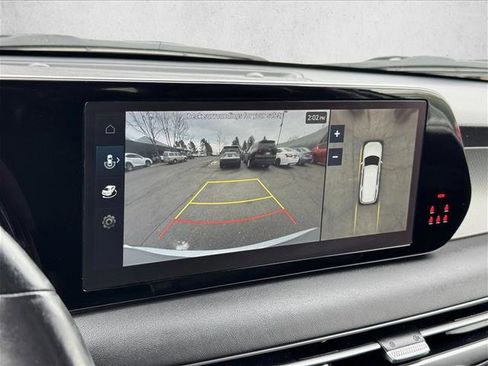 Used 2024 Hyundai Palisade SEL w/ Premium Package image 13