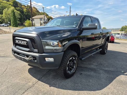Used 2018 RAM 2500 Power Wagon w/ Luxury Group image 11