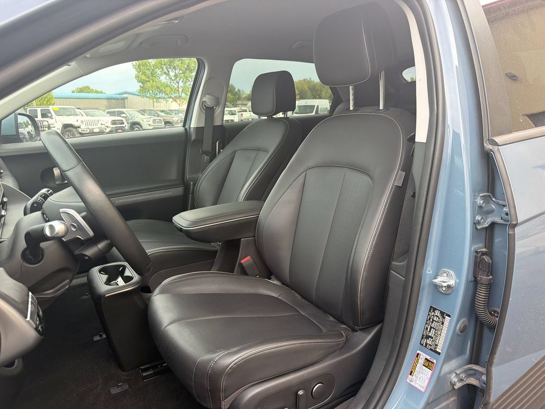 Used 2023 Hyundai Ioniq 5 SEL w/ Cargo Package AWD/4WD image 17