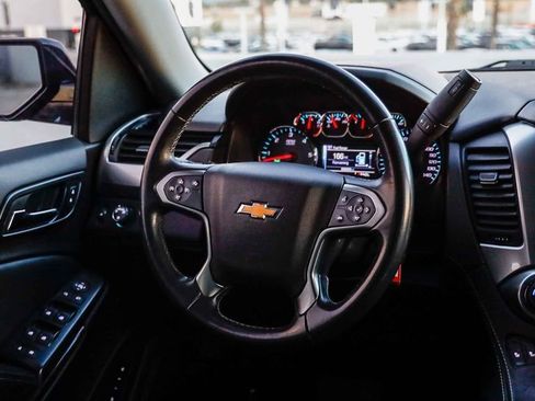 Used 2019 Chevrolet Tahoe LT image 18