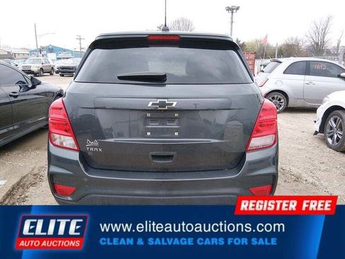 Used 2019 Chevrolet Trax LS w/ Tint and Cruise Package FWD image 31