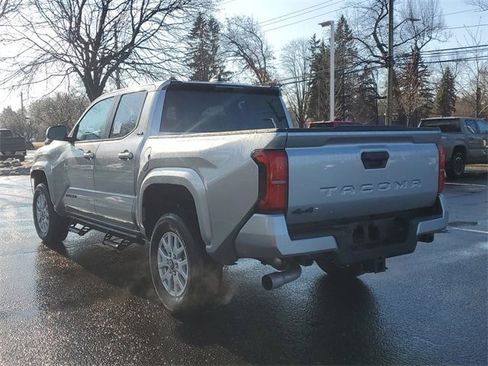 New 2026 Toyota Tacoma SR5 image 3