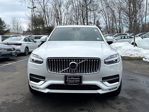 Certified 2023 Volvo XC90 B5 Plus w/ Protection Package image 8