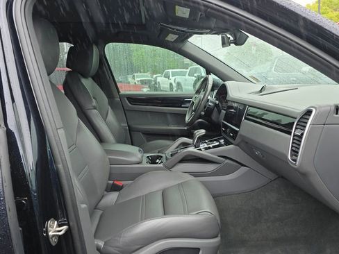 Used 2022 Porsche Cayenne E-Hybrid AWD/4WD image 45