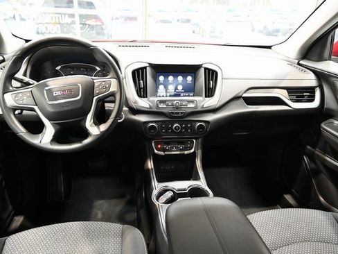 Used 2023 GMC Terrain SLE w/ Driver Convenience Package image 12