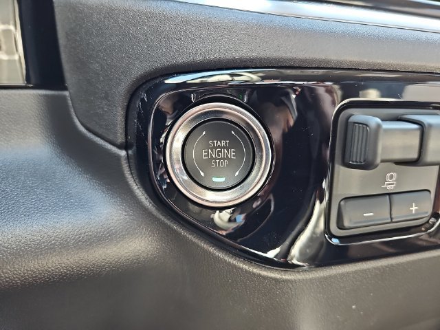 New 2026 Chevrolet Silverado 1500 RST w/ Convenience Package II AWD/4WD image 17
