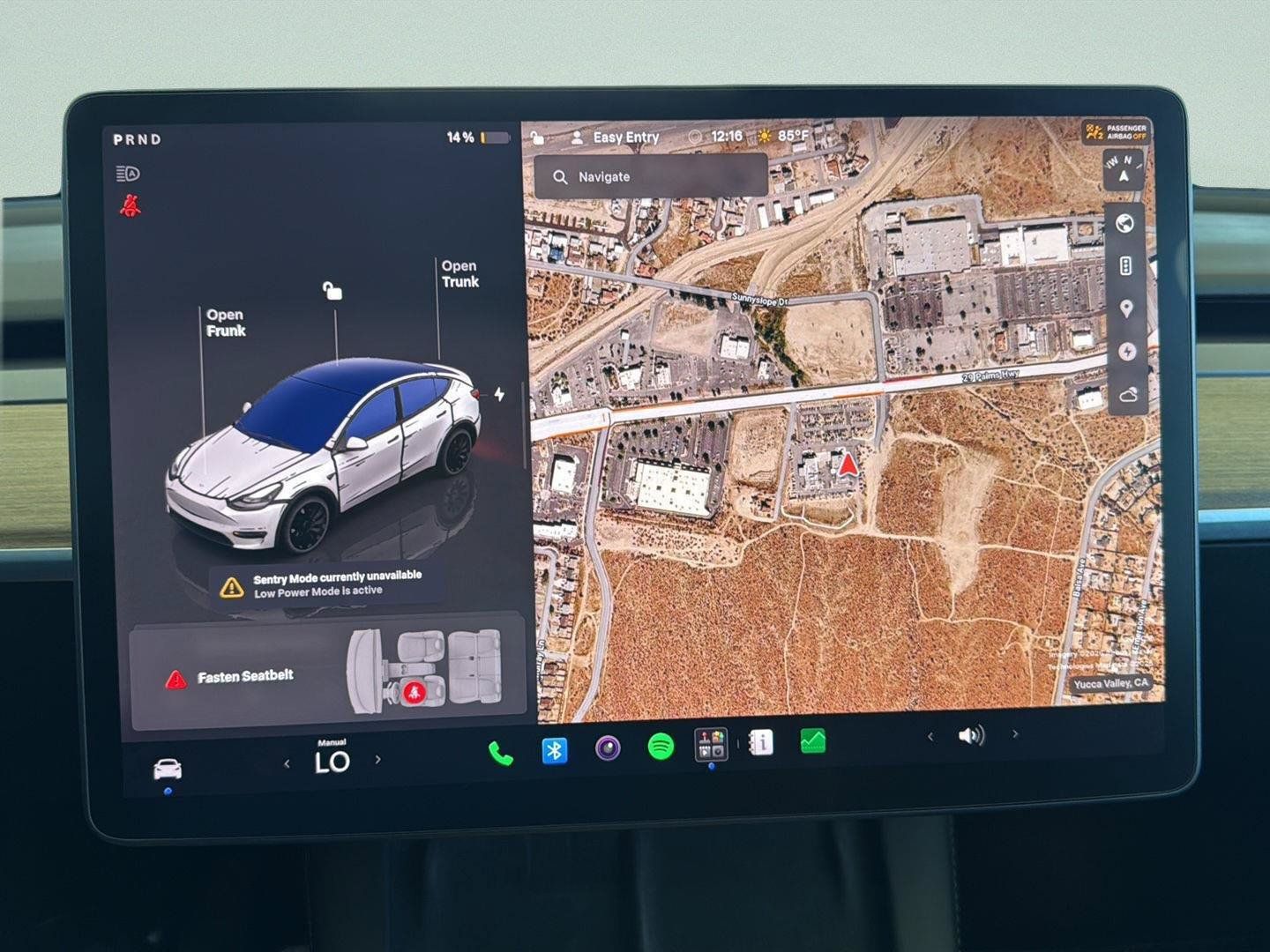 Used 2022 Tesla Model Y Performance AWD/4WD image 17