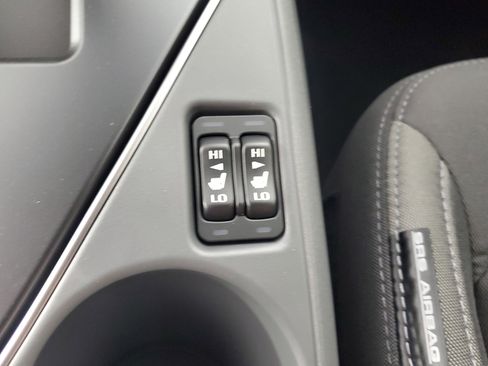 New 2025 Subaru Crosstrek 2.5i Premium image 19