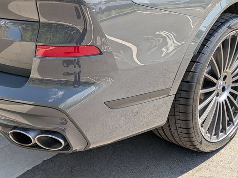 Used 2025 BMW ALPINA XB7 AWD/4WD image 27