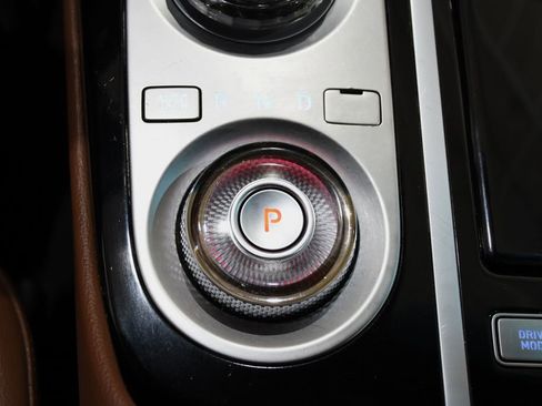 Used 2023 Genesis G80 2.5T image 21