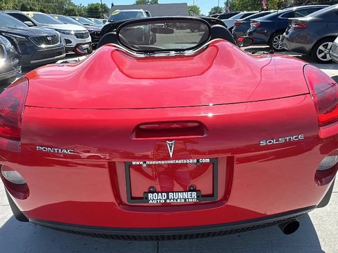 Used 2006 Pontiac Solstice Convertible w/ Premium Package RWD image 21