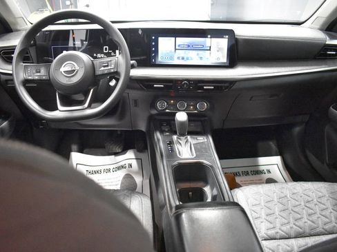 Certified 2025 Nissan Kicks SV AWD/4WD image 13