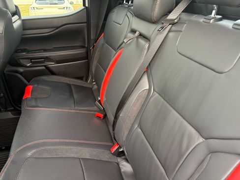 Used 2025 Ford Ranger Raptor image 36