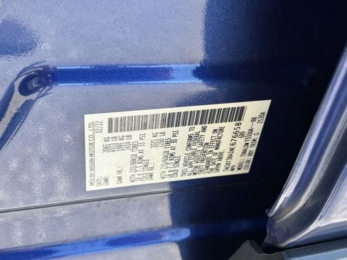 Certified 2022 Nissan Rogue SV FWD image 33