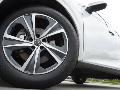 Used 2024 Lexus RX 350 Premium w/ Accessory Package (Z1) FWD image 12