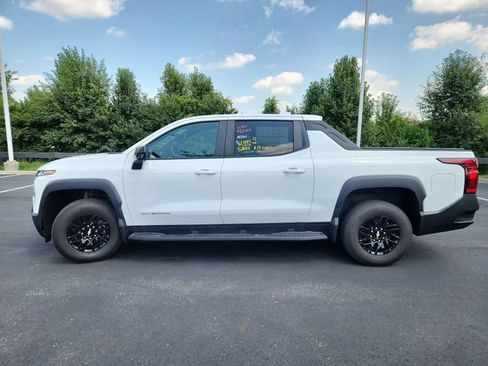 New 2024 Chevrolet Silverado EV W/T AWD/4WD image 4