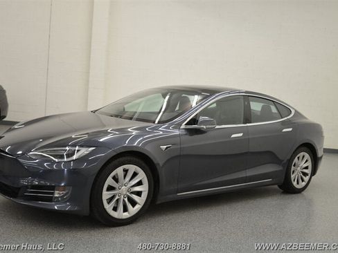 Used 2016 Tesla Model S AWD image 4