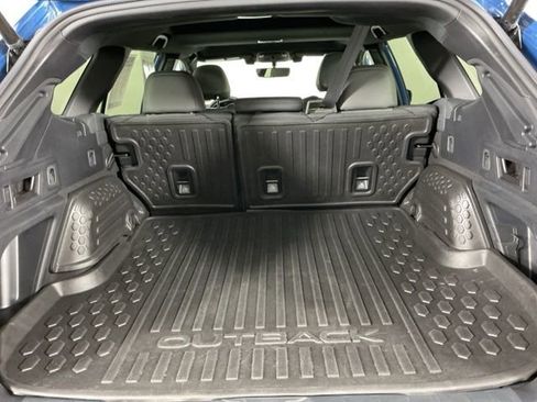 Used 2022 Subaru Outback Wilderness w/ Wilderness Package AWD/4WD image 29