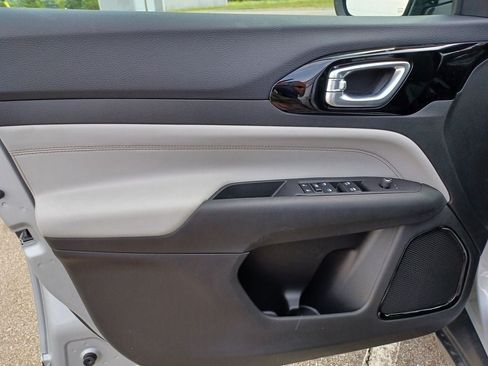 New 2026 Jeep Compass Limited AWD/4WD image 9