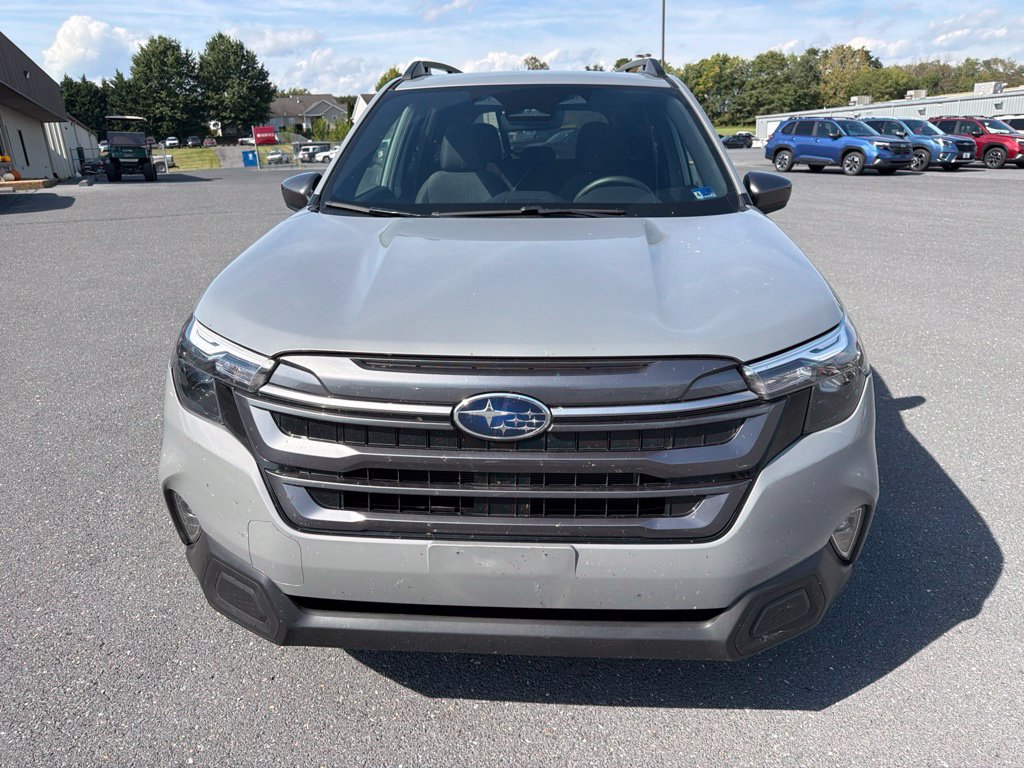 Certified 2025 Subaru Forester Premium w/ Convenience Package #2 AWD/4WD image 8