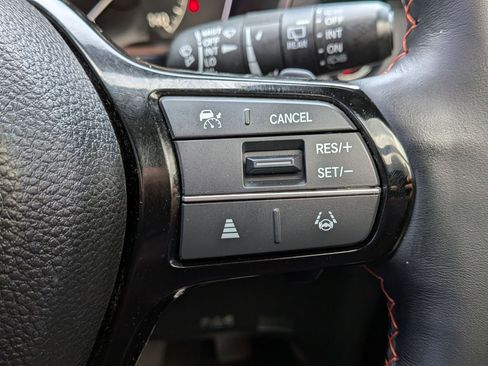 Certified 2025 Honda Pilot TrailSport image 15