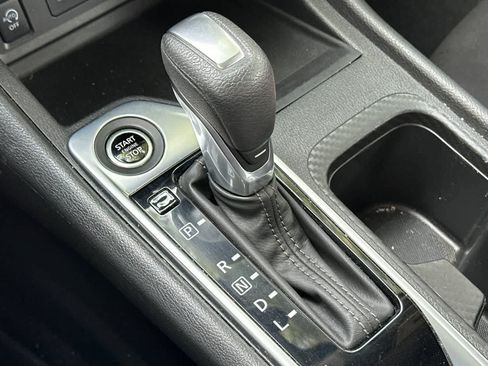 Used 2025 Nissan Sentra SV w/ All-Weather Package FWD image 20