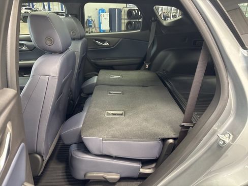Used 2024 Chevrolet Blazer RS w/ Enhanced Convenience Package image 37