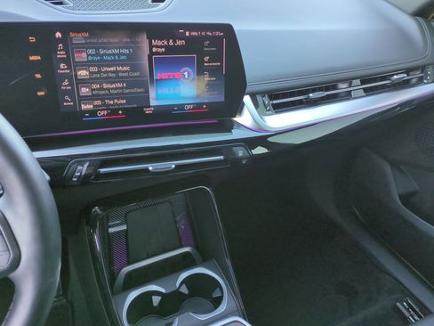 Used 2023 BMW X1 xDrive28i w/ Premium Package image 29