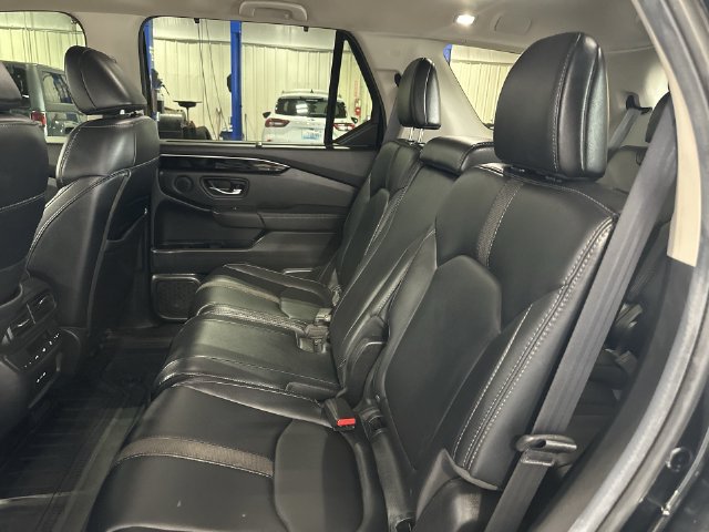 Used 2025 Honda Pilot EX-L image 30