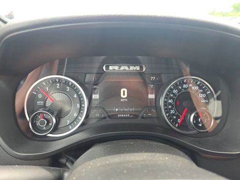Used 2024 RAM 1500 Big Horn AWD/4WD image 44