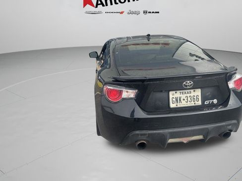 Used 2016 Scion FR-S RWD image 23