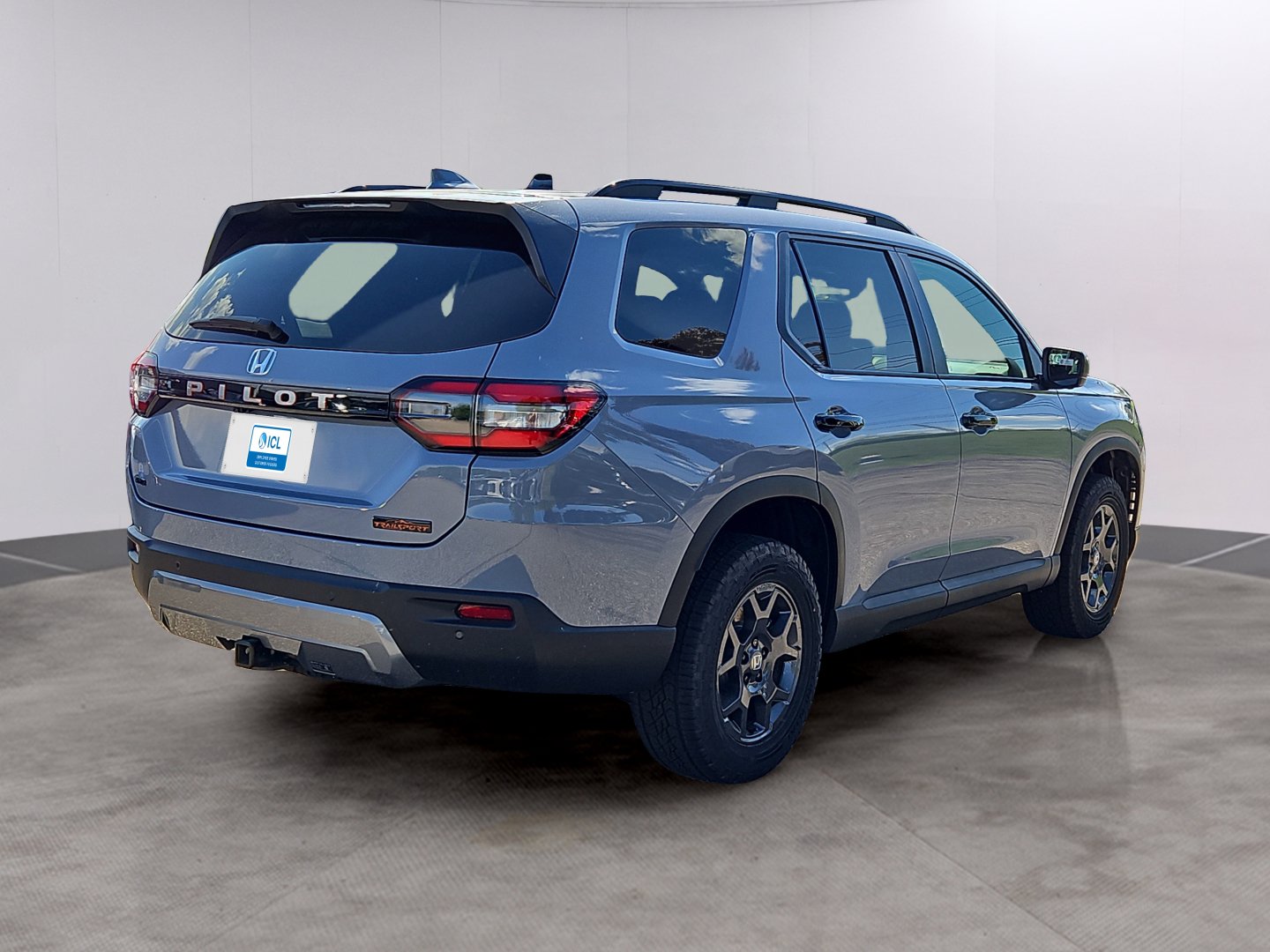 New 2026 Honda Pilot TrailSport image 3