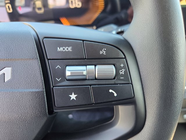 New 2026 Kia K4 FWD image 16