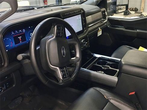 Used 2023 Ford F350 Lariat w/ Lariat Ultimate Package image 3