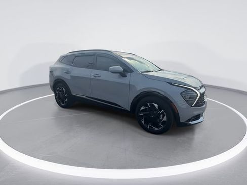 Used 2025 Kia Sportage SX image 2