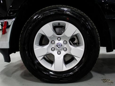 Used 2024 RAM 1500 Big Horn image 35